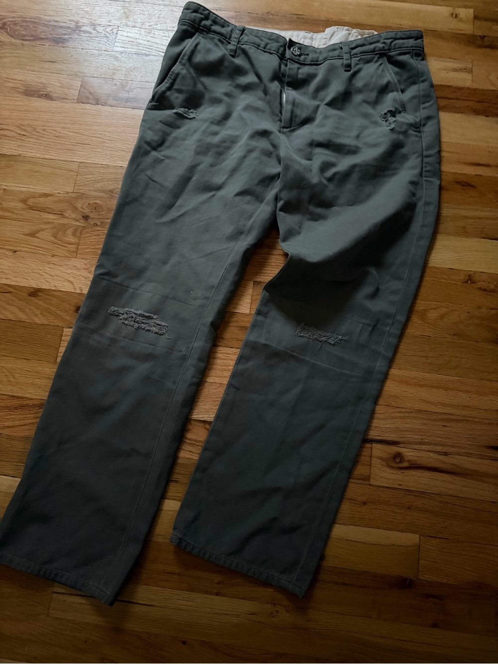 Ag Adriano Goldschmied Ex-Boyfriend Olive Straight-Leg Distressed Pants